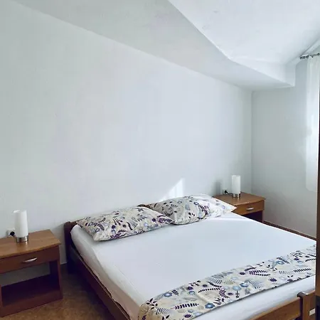 Mima Apartman *